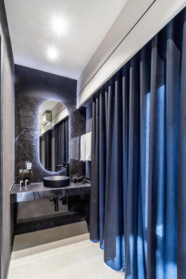 4 Suites " Unconventional Living Rooms " カターニア エクステリア 写真