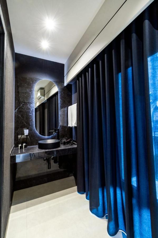 4 Suites " Unconventional Living Rooms " カターニア 部屋 写真