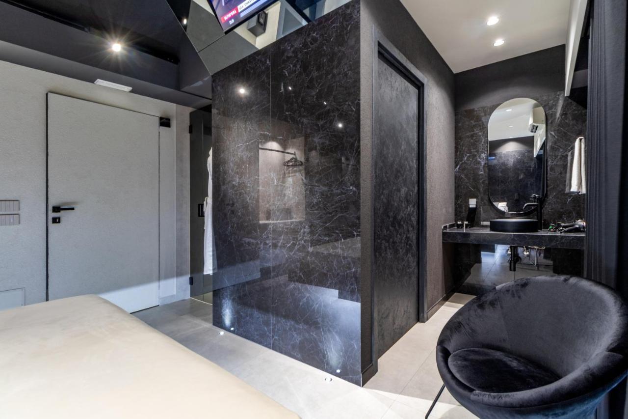 4 Suites " Unconventional Living Rooms " カターニア エクステリア 写真