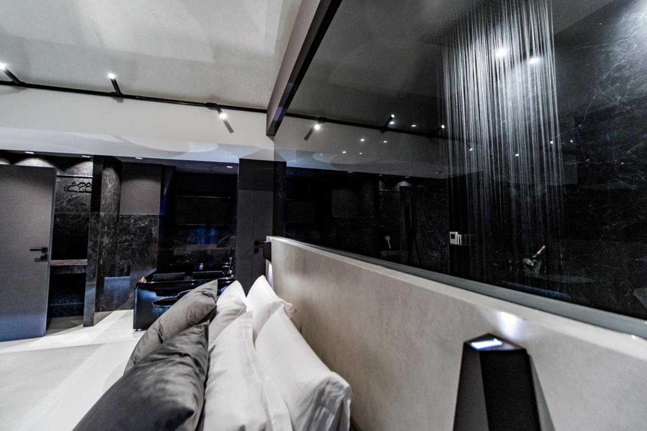 4 Suites " Unconventional Living Rooms " カターニア エクステリア 写真